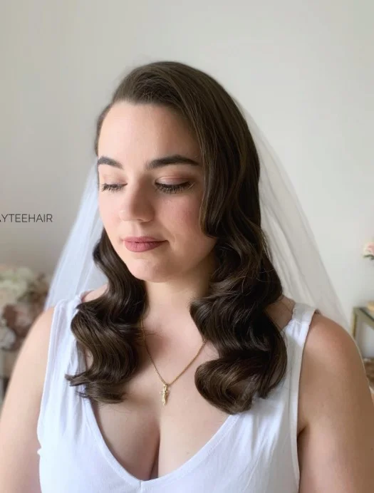 Vintage Wave Bridal Hairc