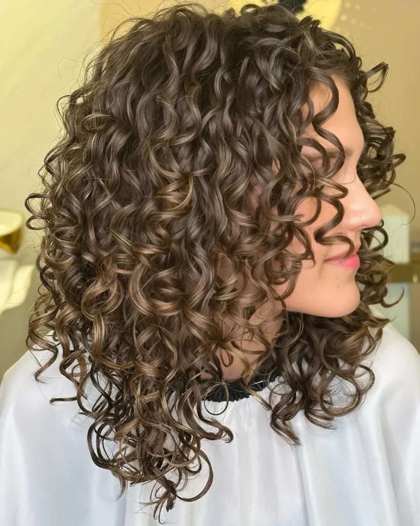 Bouncy Curly Puff