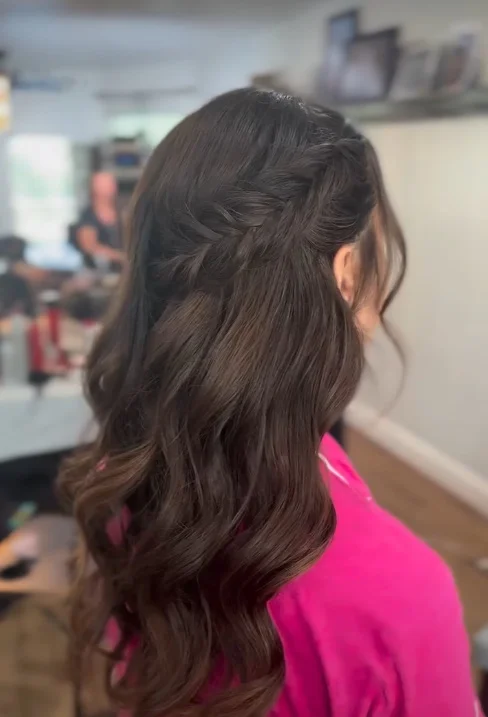 Loose Curly Side Braid
