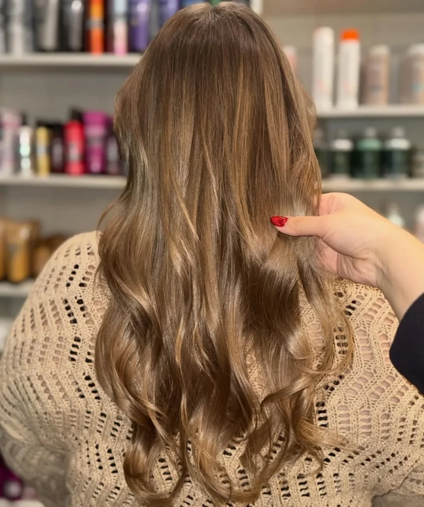 Soft Caramel Balayage Waves
