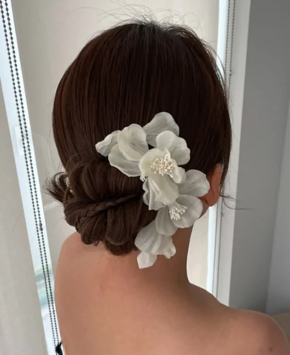 Floral Accent Bridal Hair