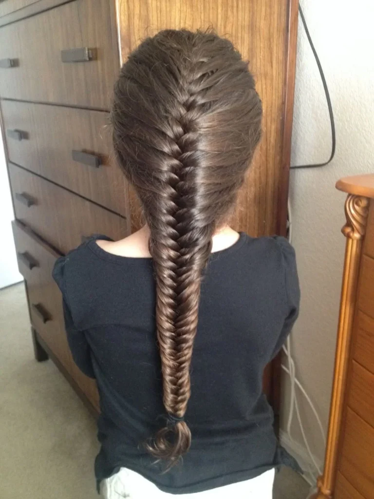 Single Fishtail Braid