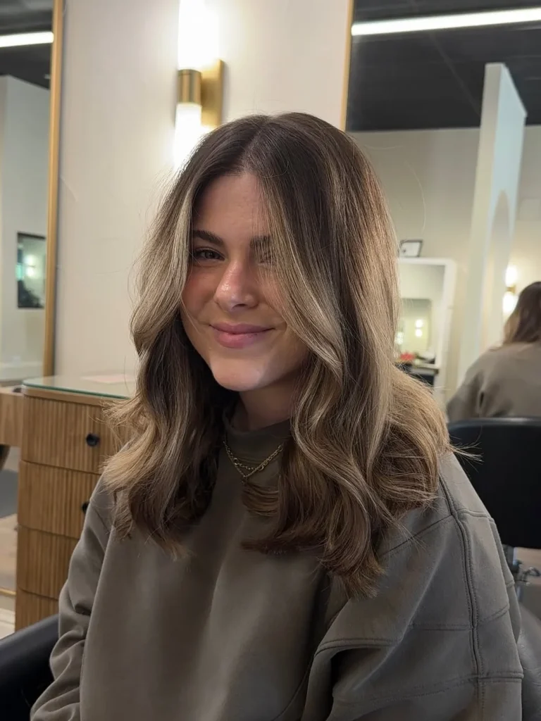 Shoulder-Length Lob