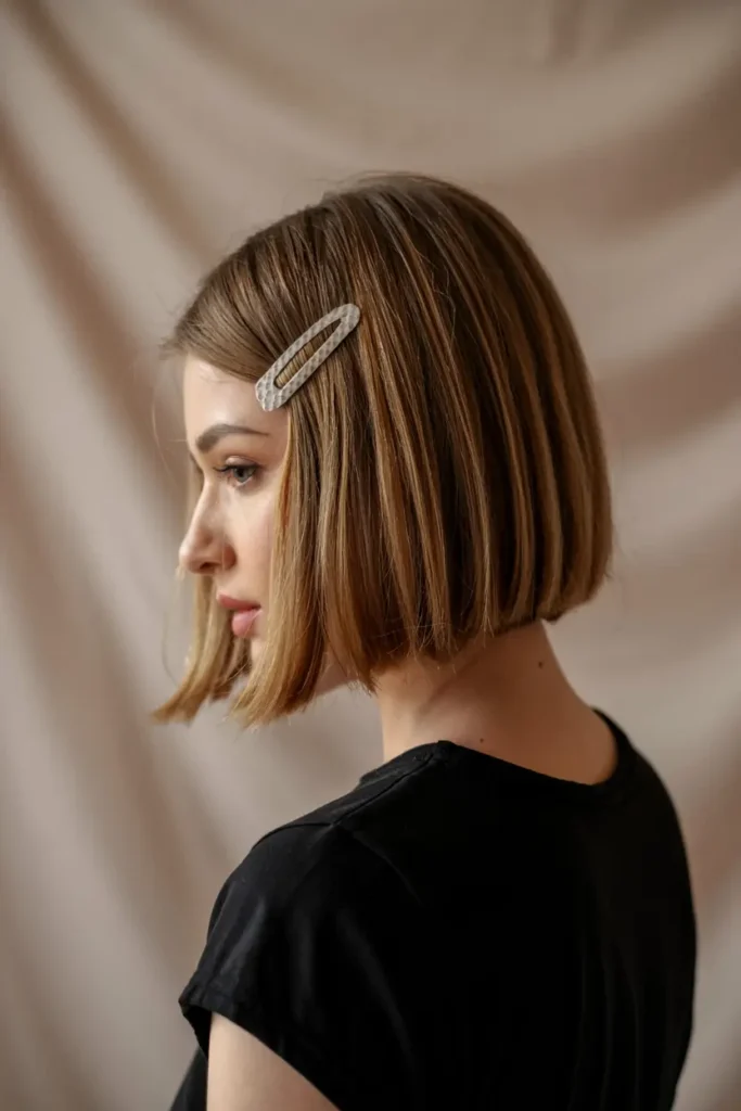 The Lazy Girl’s Guide to Easy Bob Hairstyles 50 50. Bob with Side Clipped Fringe