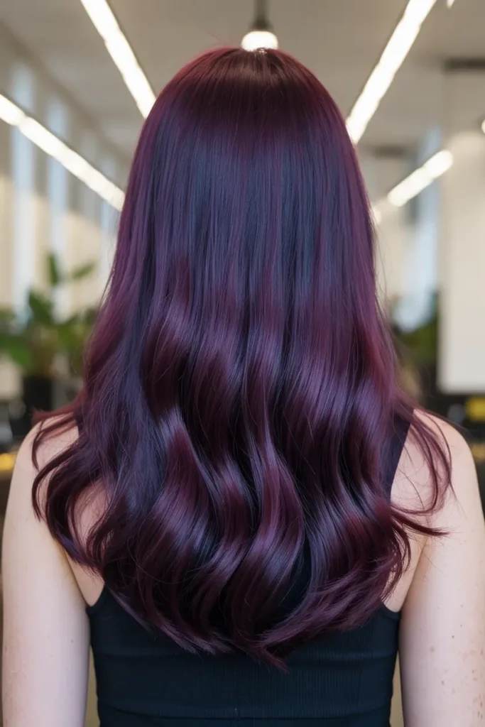 Dark Purple Hair Ideas for Brunettes & Light Hair 7 7. Rich Eggplant Purple
