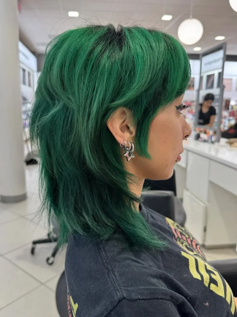 Side-Swept Wolf Mullet Layers