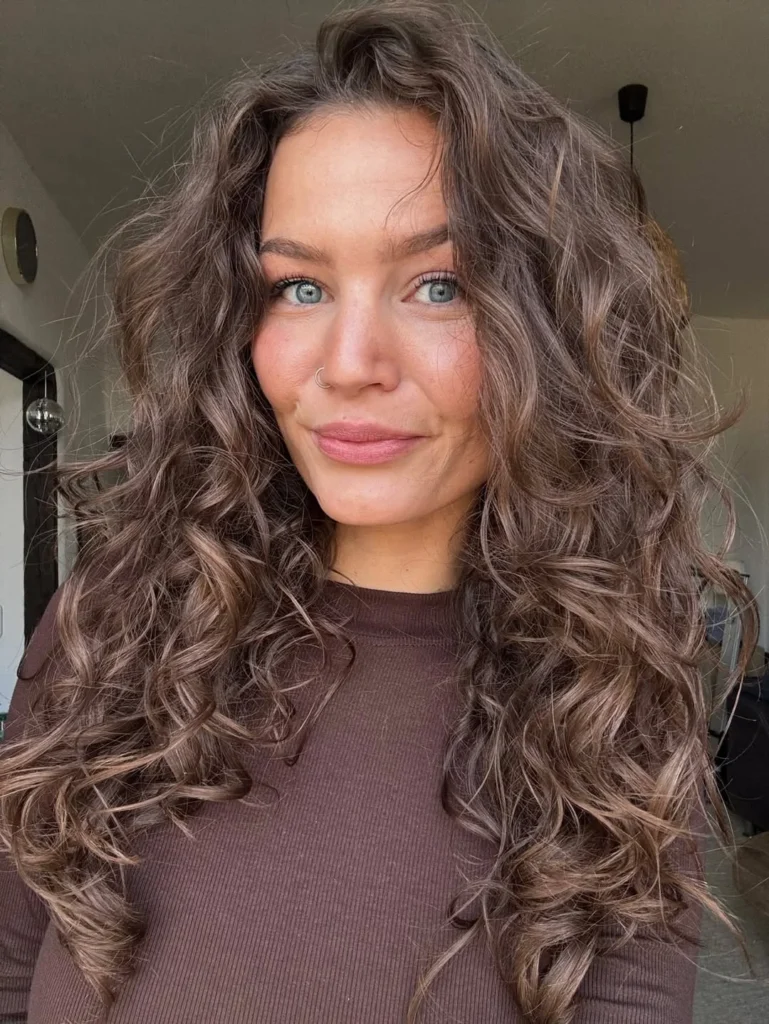 Middle-Part Curly Hair