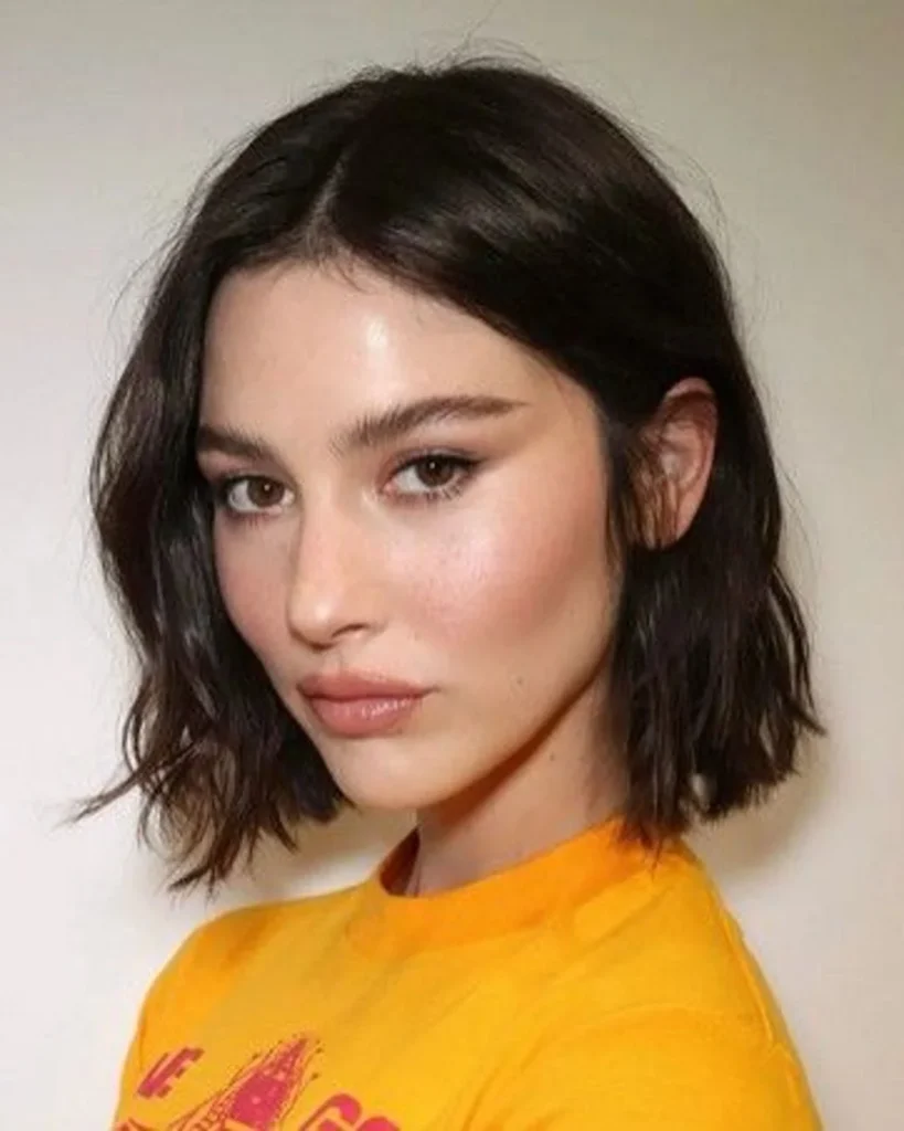Middle-Part Italian Bob