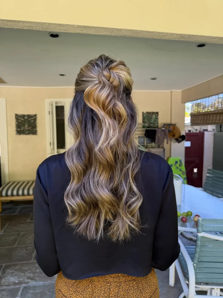 Knotted Half-Up