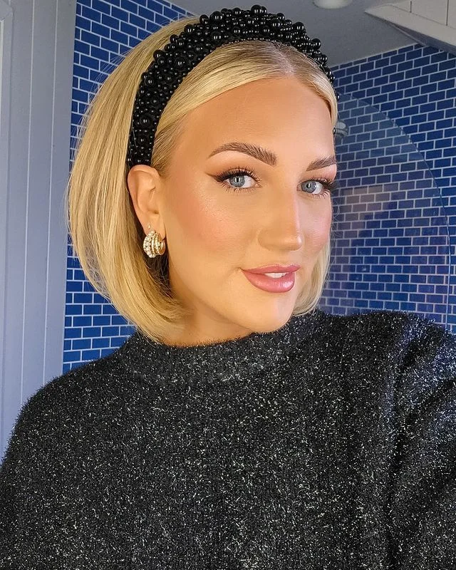 Italian Bob with Headband