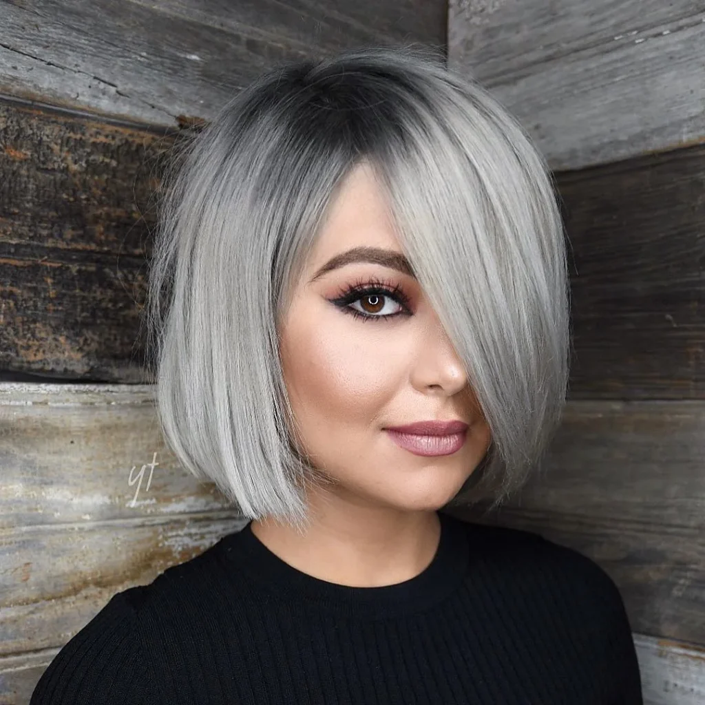 Sleek Platinum Bob Style